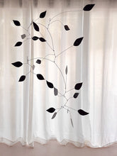 Folio Kinetic Mobile