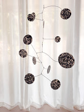 Luna Kinetic Mobile